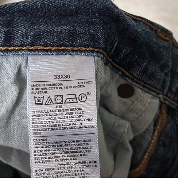 Old Navy Straight Leg Blue Jeans - Picture 7 of 7